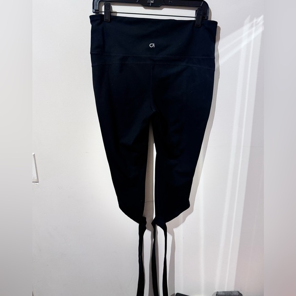GapFit Blackout gFast high rise barre strap leggings petite large - Picture 10 of 13